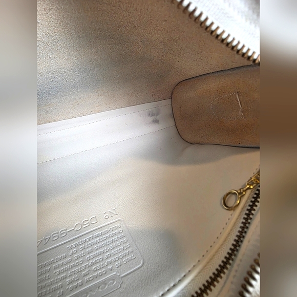 Vintage Coach Taylor 9944 Leather Crossbody White Ivory Glove Tanned Brass Bride - Picture 8 of 16